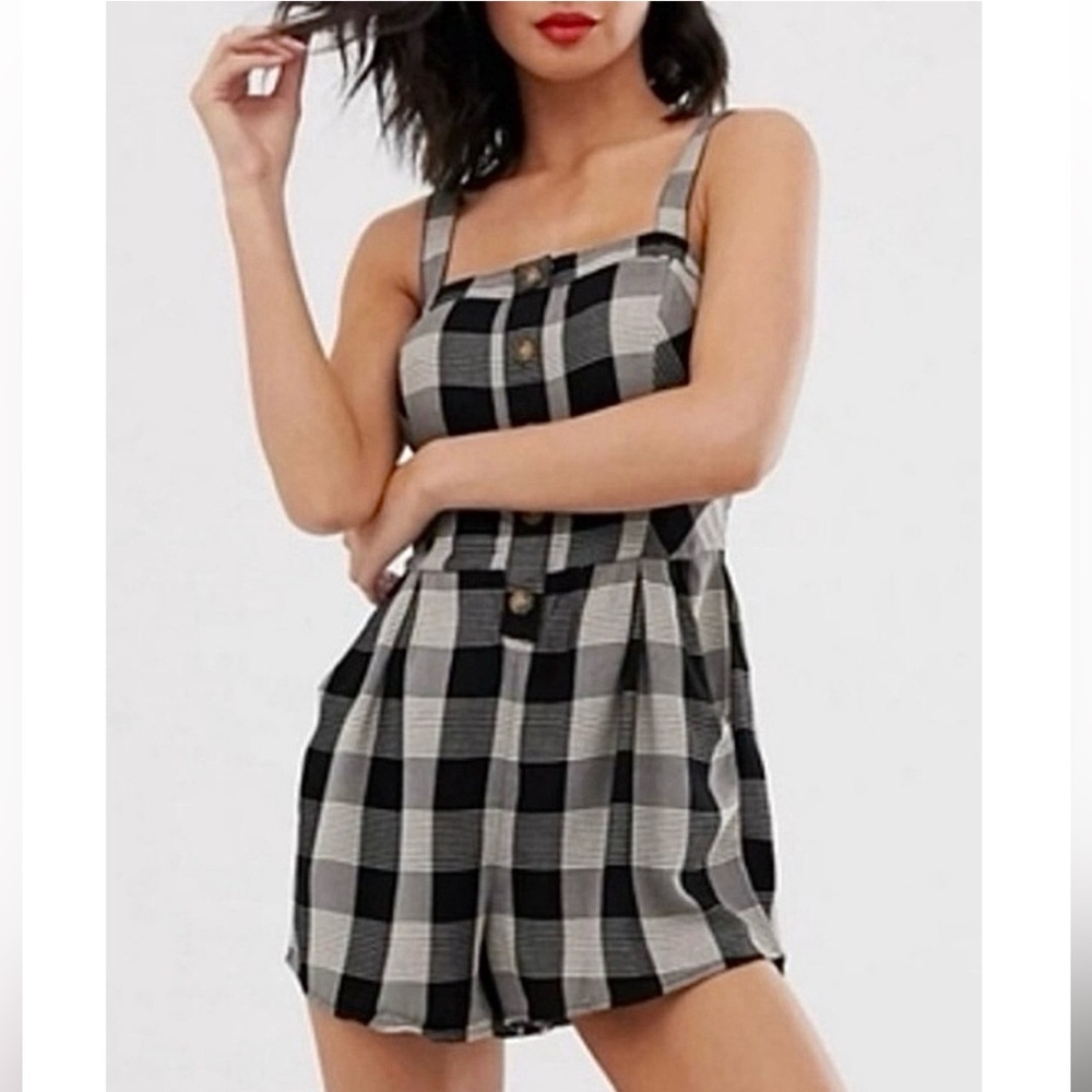 Hollister - Plaid Button-Front Romper